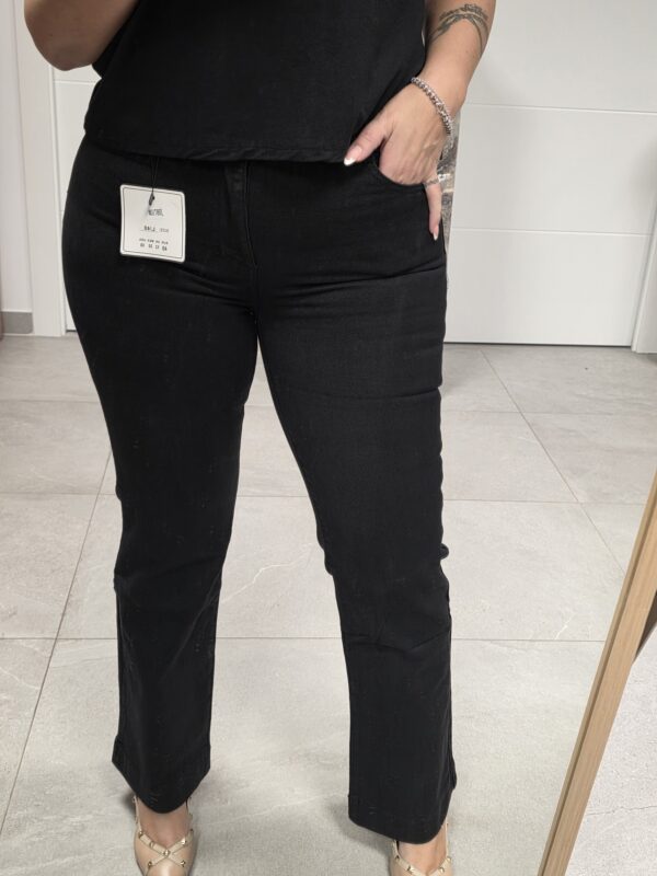 VAQUERO NEGRO B076-1