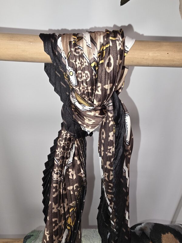 PAÑUELO PEQUEÑO ARRUGADO